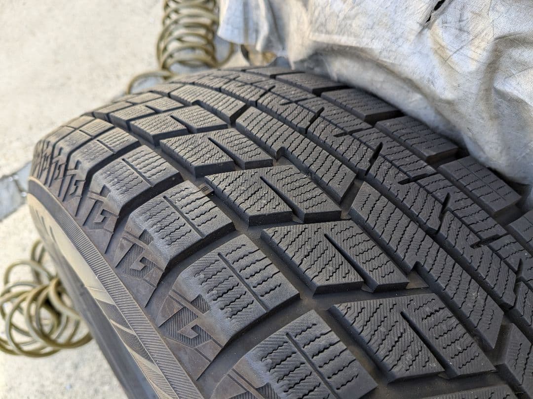 2024年製【195/65R15】ヨコハマ iG60　スタッドレス 2本セット