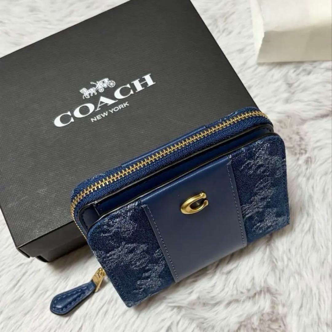 COACH 二つ折り財布 ネイビー　デニム[値下げ中]
