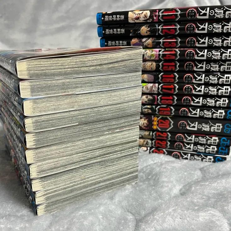 鬼滅の刃 全23巻セット ＋ 謹製絵葉書（ポストカード全16種）