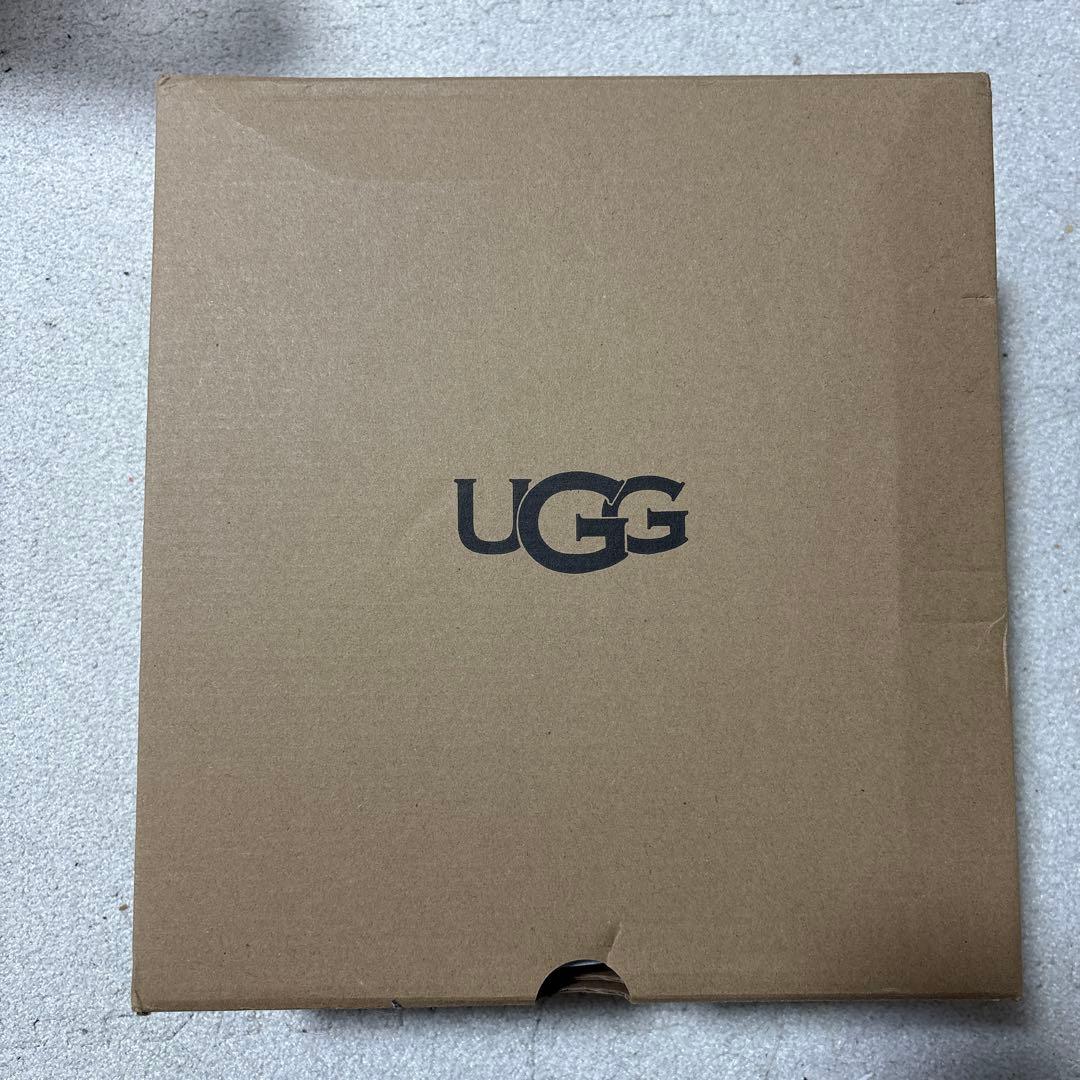 【Me】UGG ムートンスリッポン／スリッパ サンダル