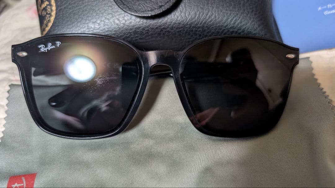 Ray-Ban RB4392D　偏光レンズ　美品