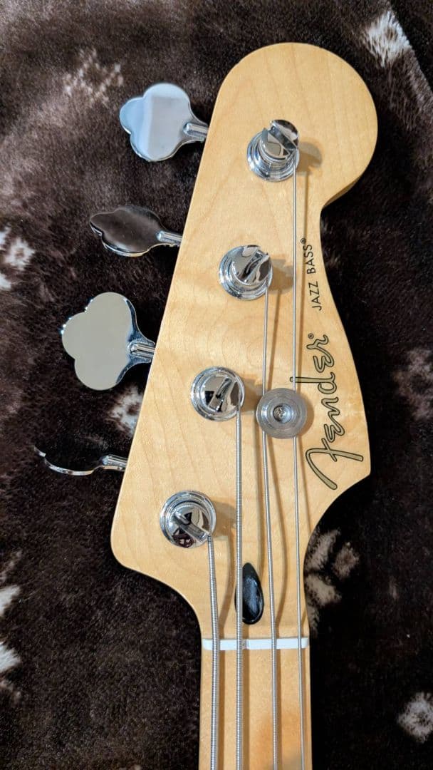 【最終値下げ】Fender Jazz Bass エレキベース【新品未使用】