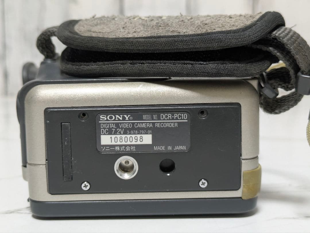 SONY　DCR-PC10　MiniDV対応　ビデオカメラ　希少