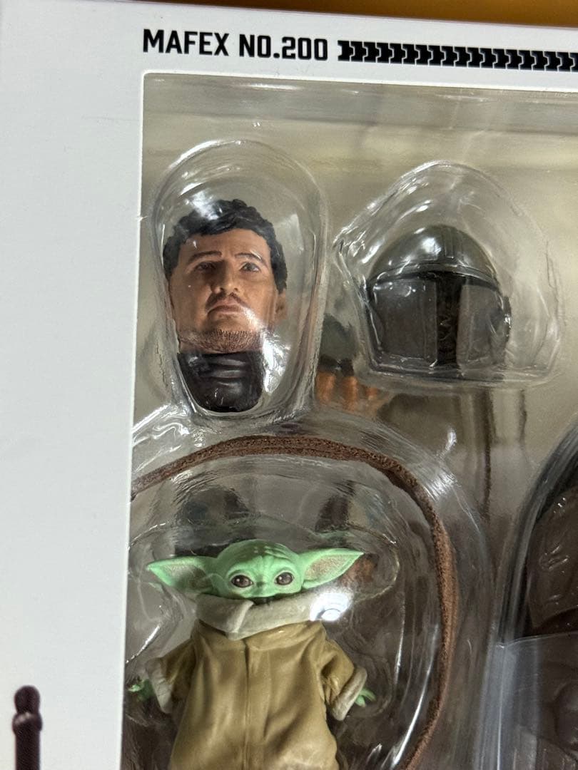 スターウォーズ　マンダロリアン　No.200 MAFEX マフェックス