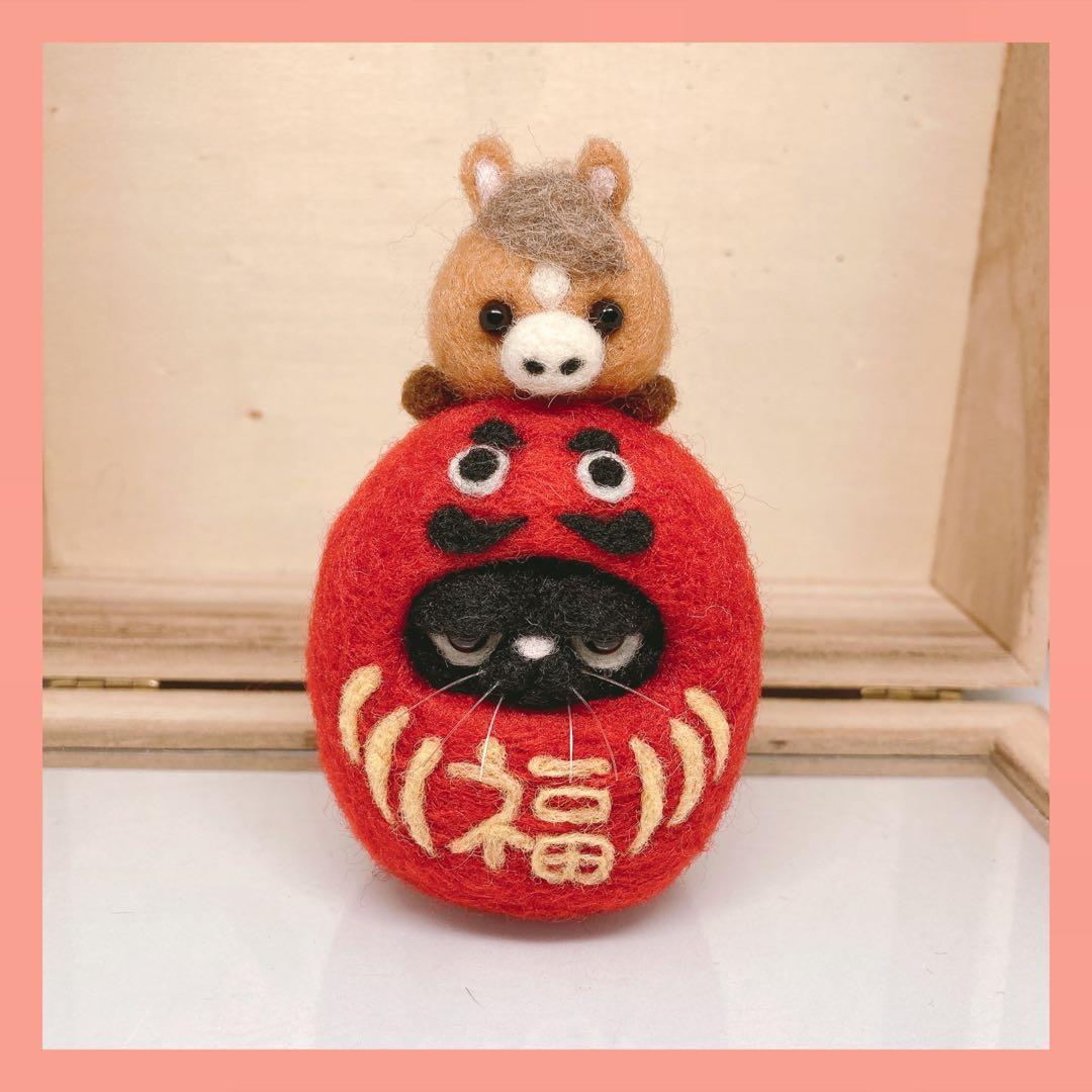 羊毛フェルト　白狐と焼き芋と黒猫さん。