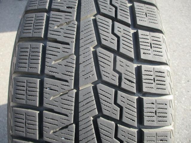 送料込み☆良品ヨコハマ　スタッドレス　195/65R15　4本セット