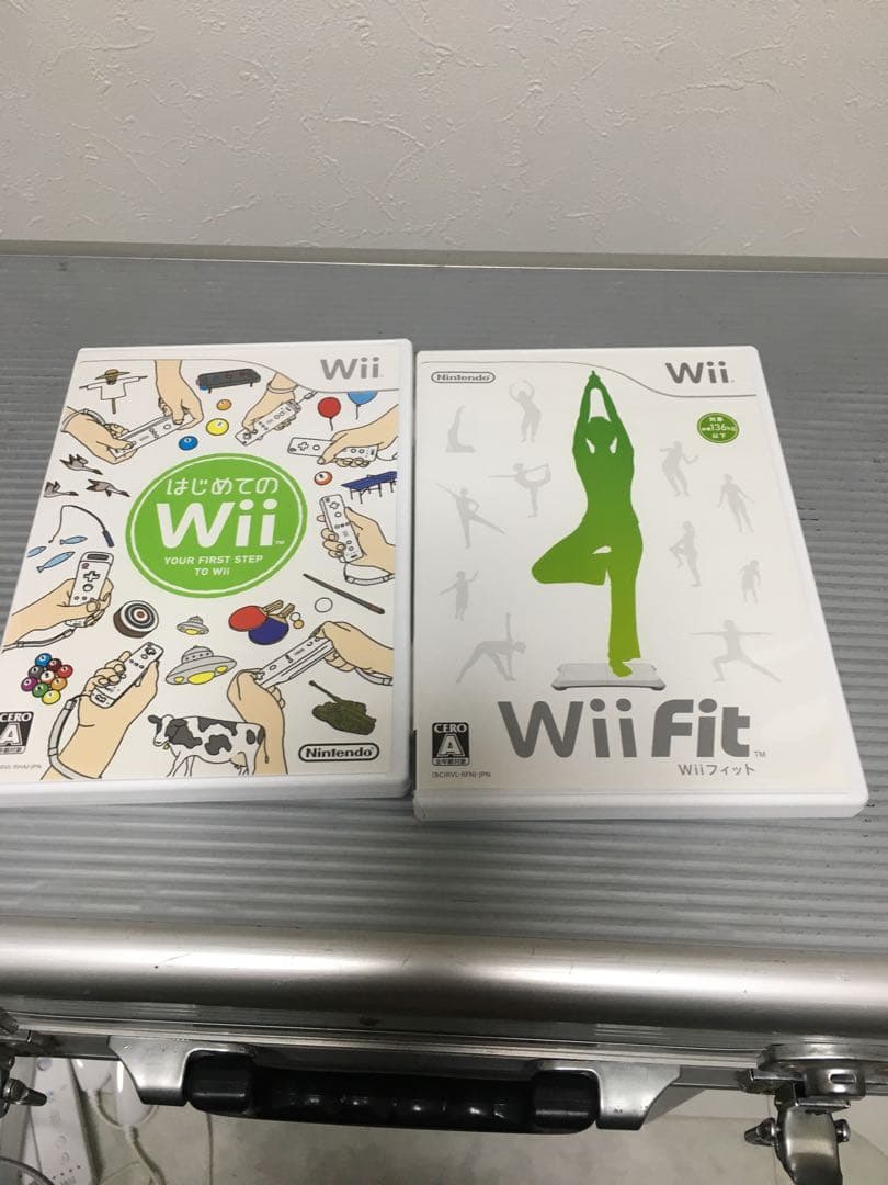 P*c様 ☆❗️Wii本体とWiiFit一式〜コントローラー〜ヌンチャク追加