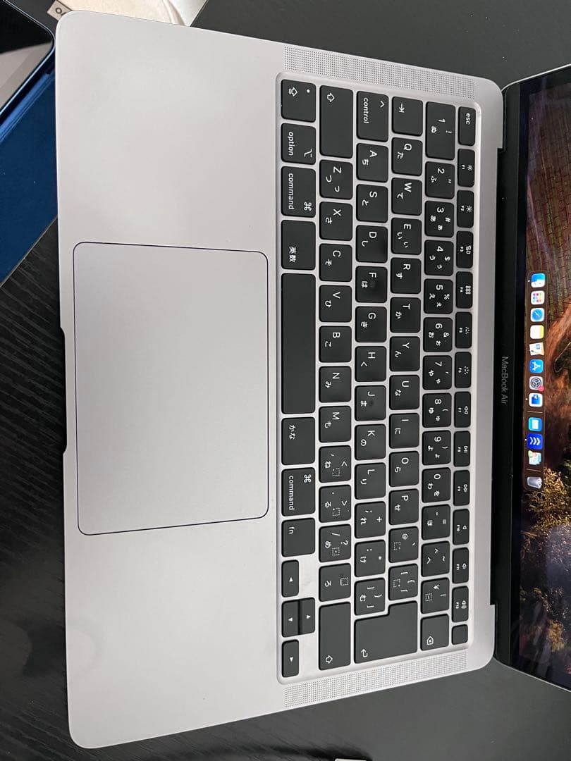【美品】MacBook Air 13インチ / 8GB / SSD256GB /
