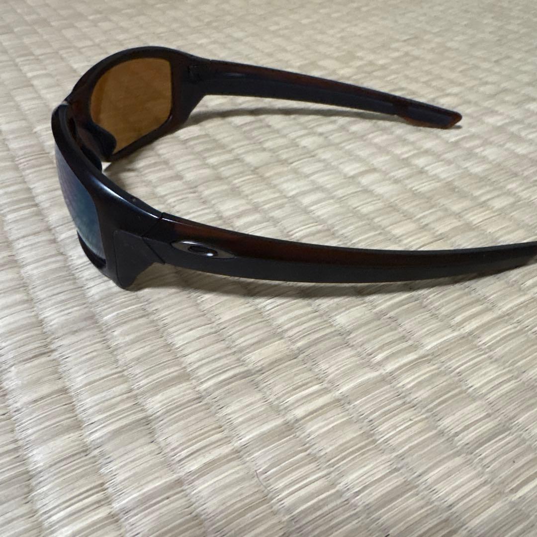 オークリー　偏光サングラス
