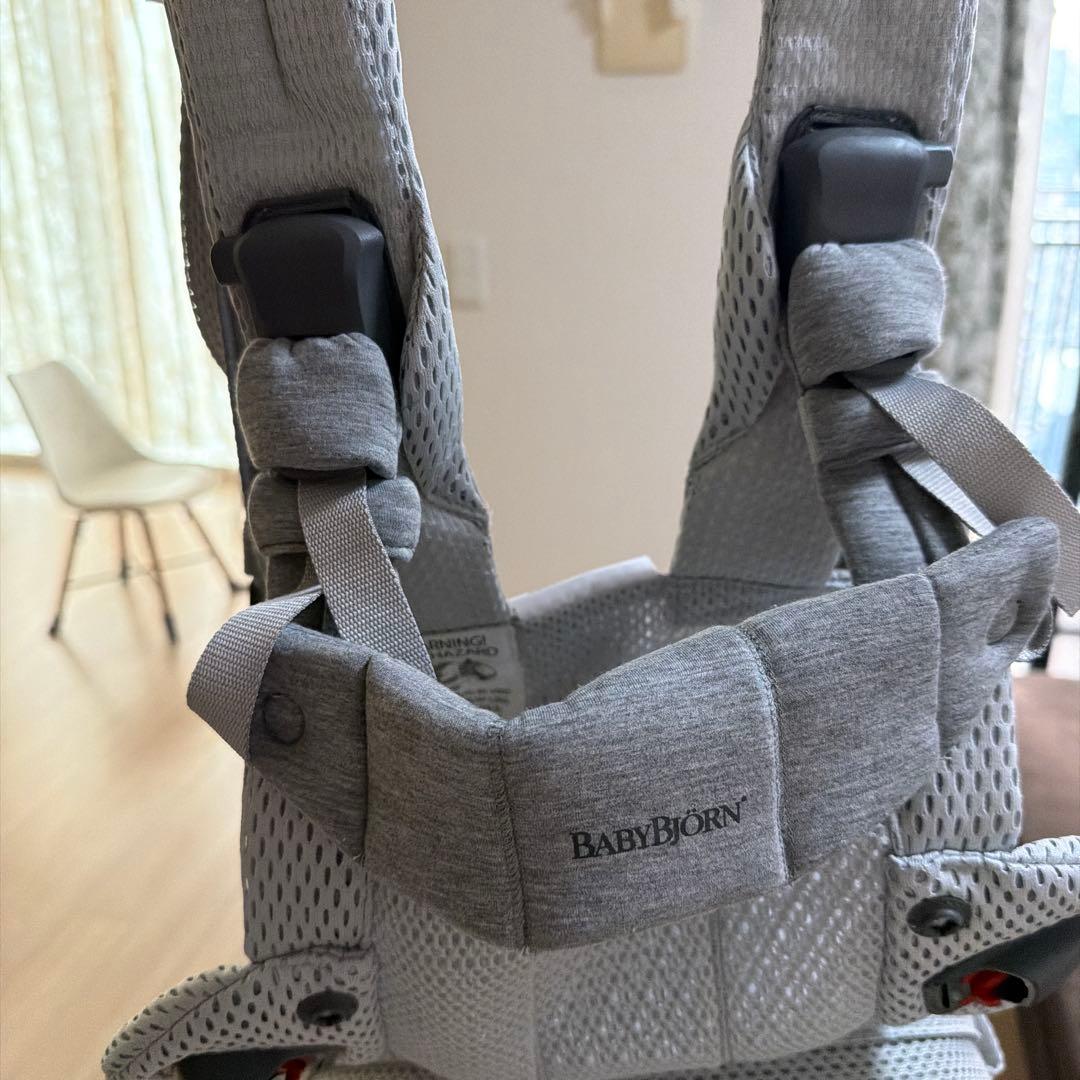 BABYBJÖRN 抱っこ紐 グレー メッシュ