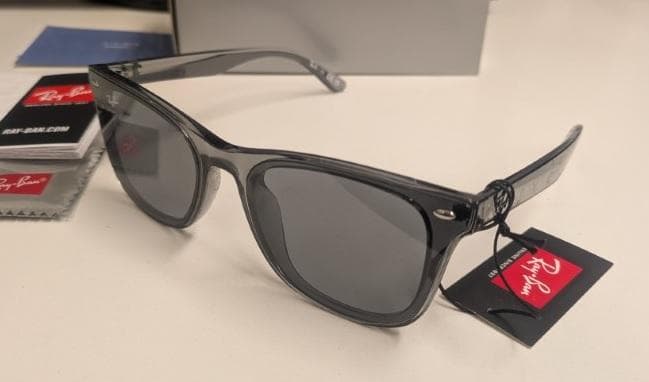 【新品】レイバン RB4391D 645087 65サイズ　クリアグレー