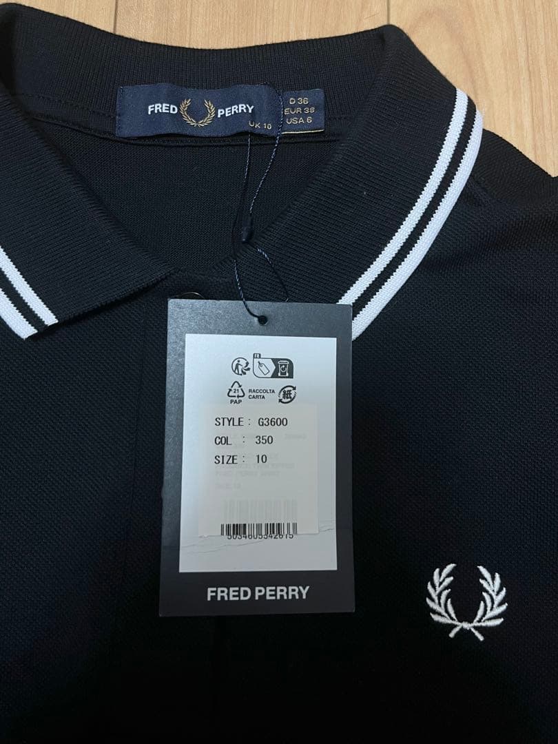 FRED PERRY ブラックポロシャツ サイズ10