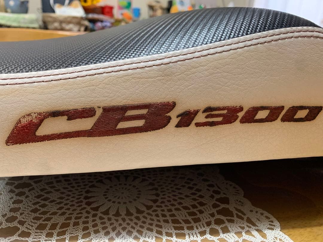 CB1300用シート2014年式