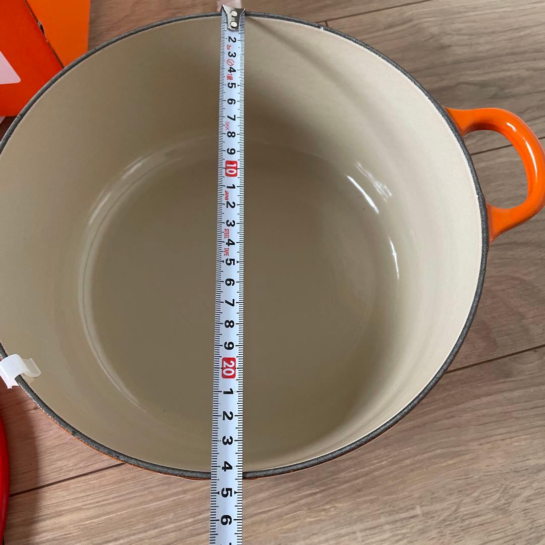 LE CREUSET 両手鍋 オレンジ赤　24