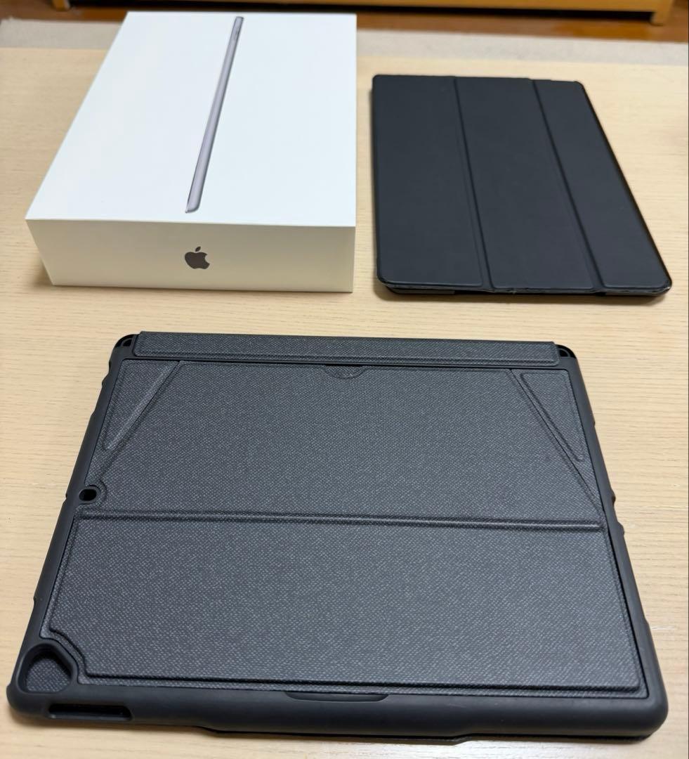 【箱あり美品】iPad 第9世代 64GB スペースグレイ 中古キーボード等付き
