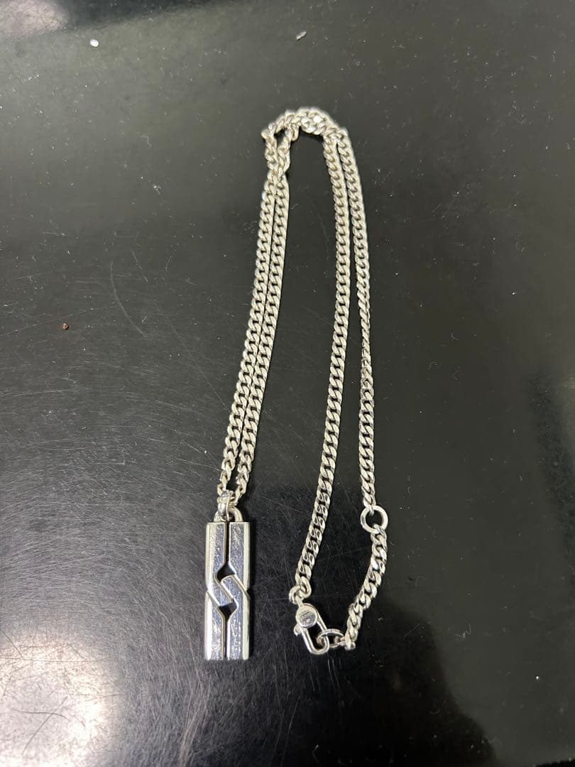 GUCCI グッチ　ノットインフィニティ