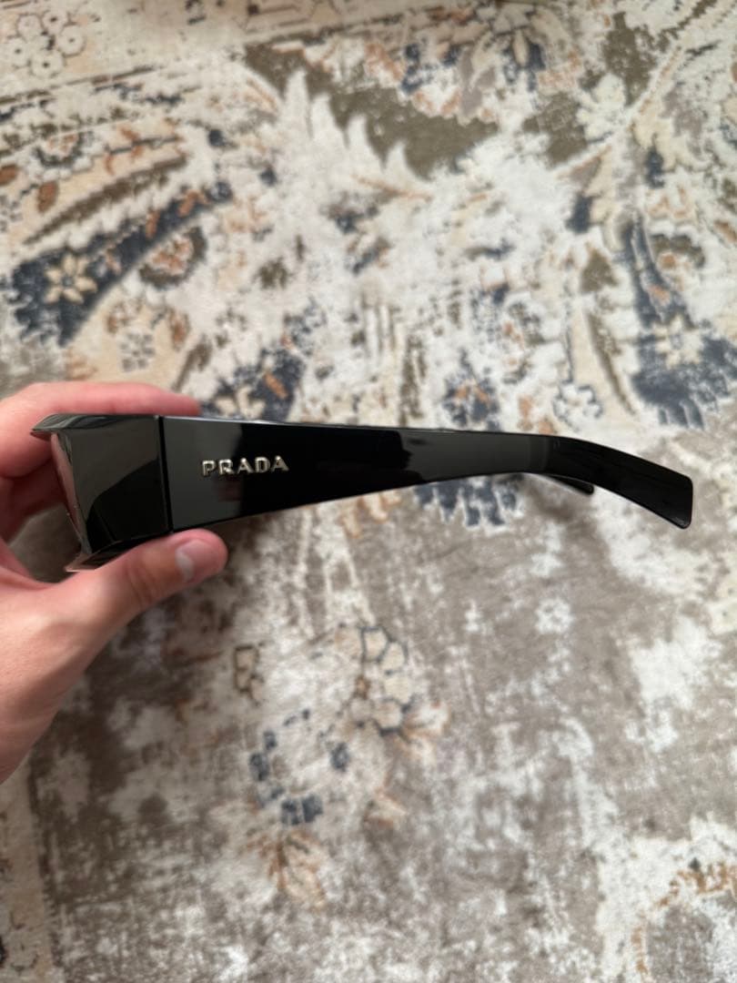 PRADA スポーツサングラス ブラック