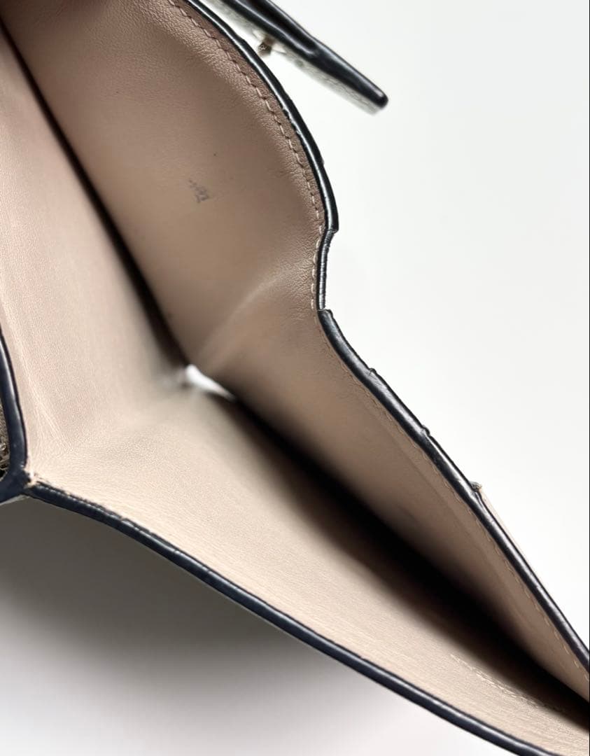 LOEWE グリーン 二つ折り財布