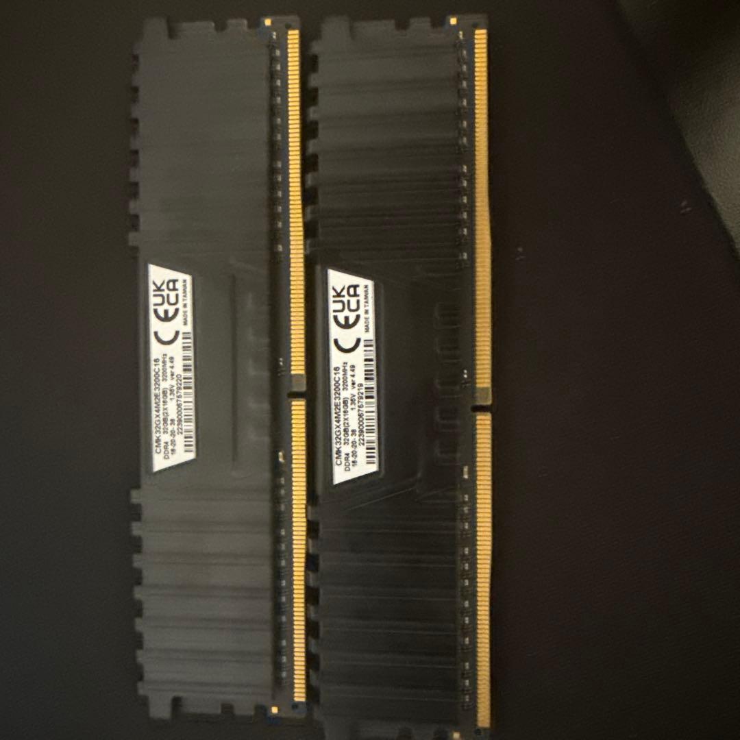 Vengeance LPX DDR4 メモリー 32GB(16GB×2)