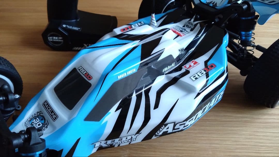 TEAM ASSOCIATED RB10 ブルー RTR アソシエイテッド