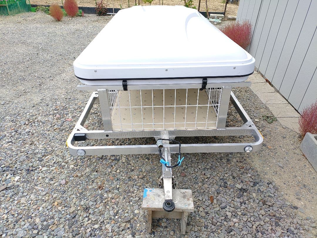 2026/3/7　たかお君さん、専用　カートップ、ルーフテントに成りました。