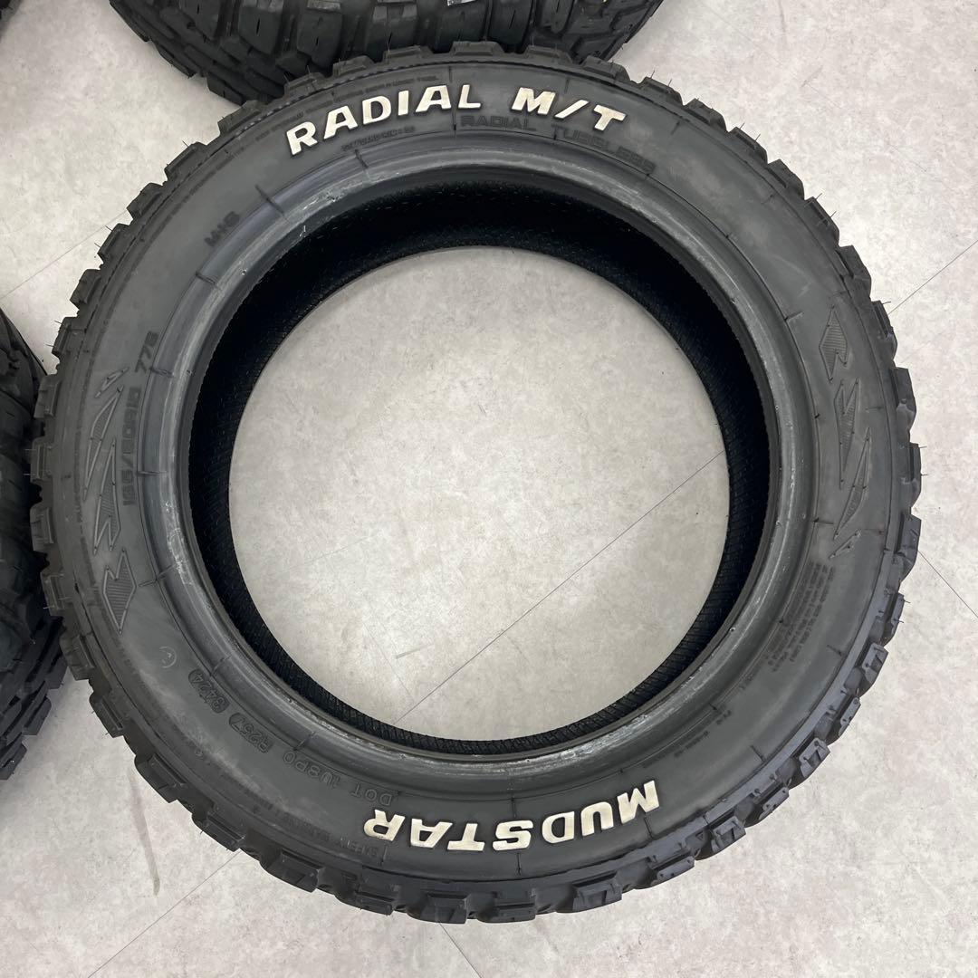 MUDSTAR RADIAL M/T　165/60R15 溝6.8mm