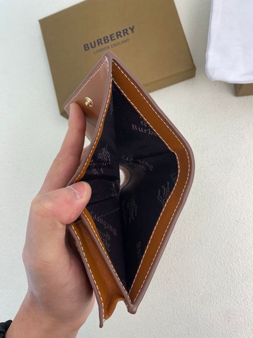 BURBERRY 財布 ブラウン