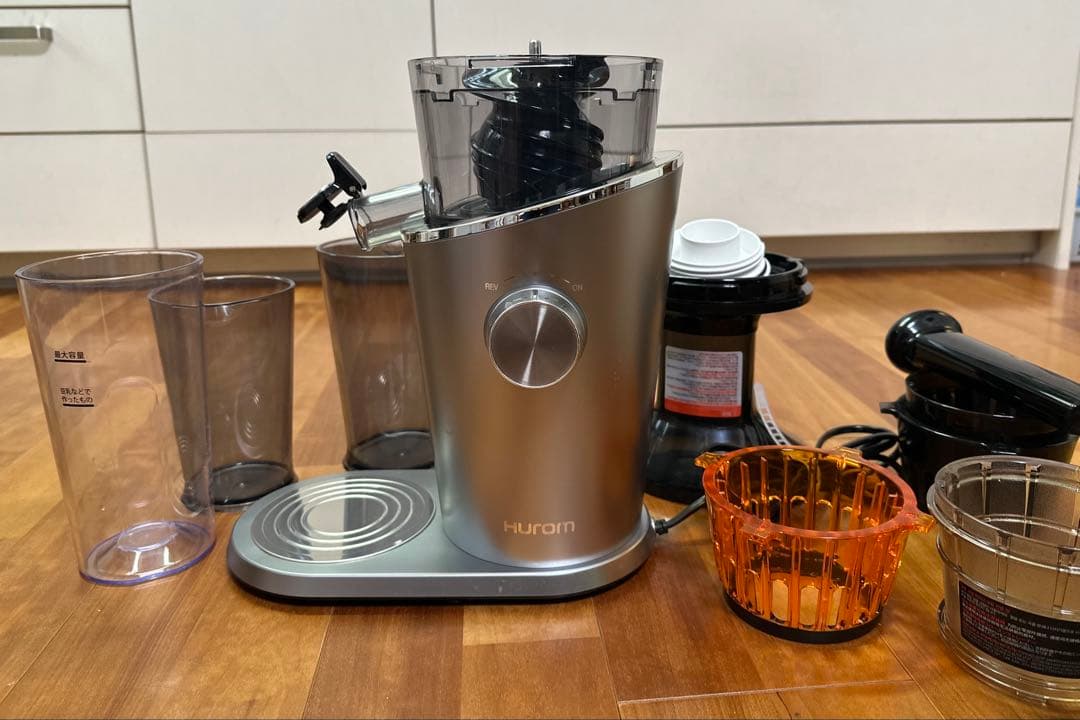ヒューロム　スロージューサー　シルバーH-100-SBAA01 週末値下げ中！