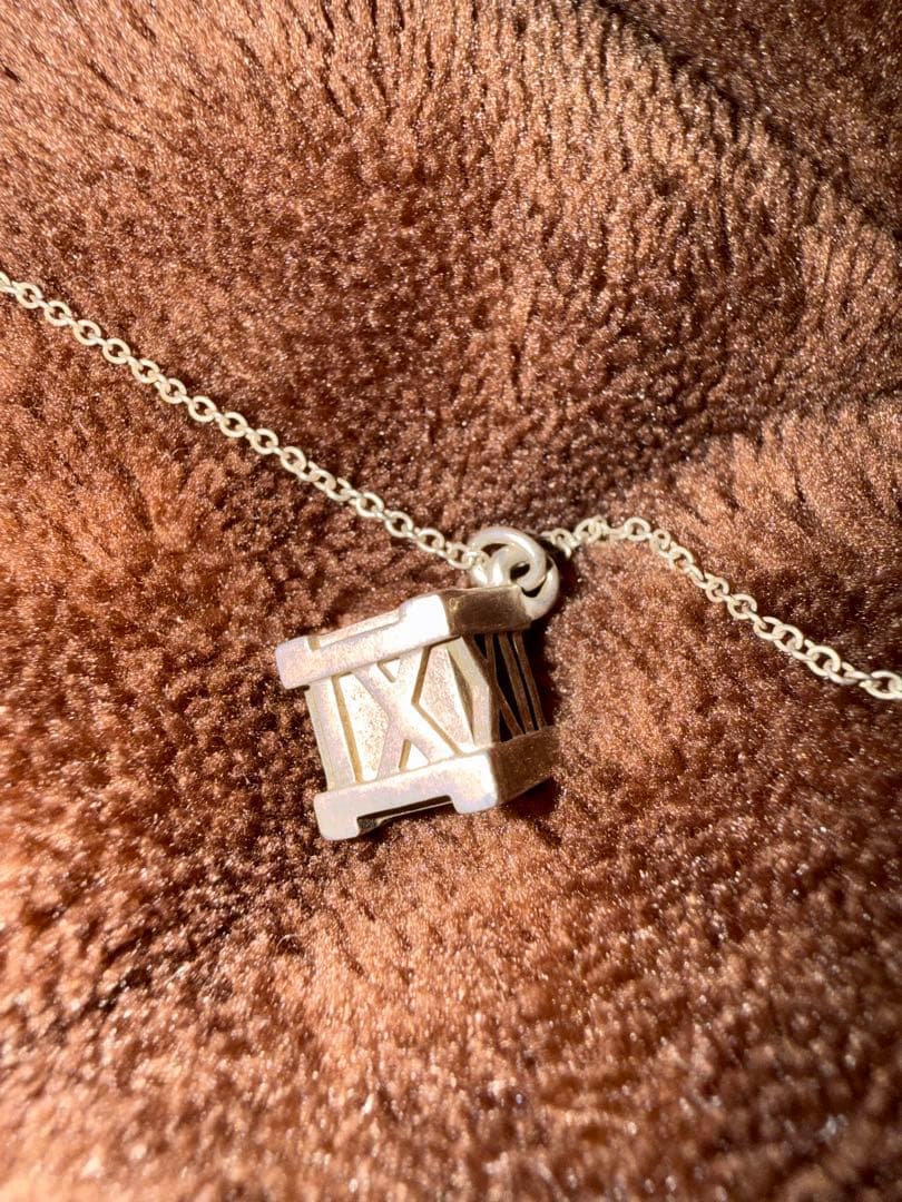 Tiffany キューブネックレス