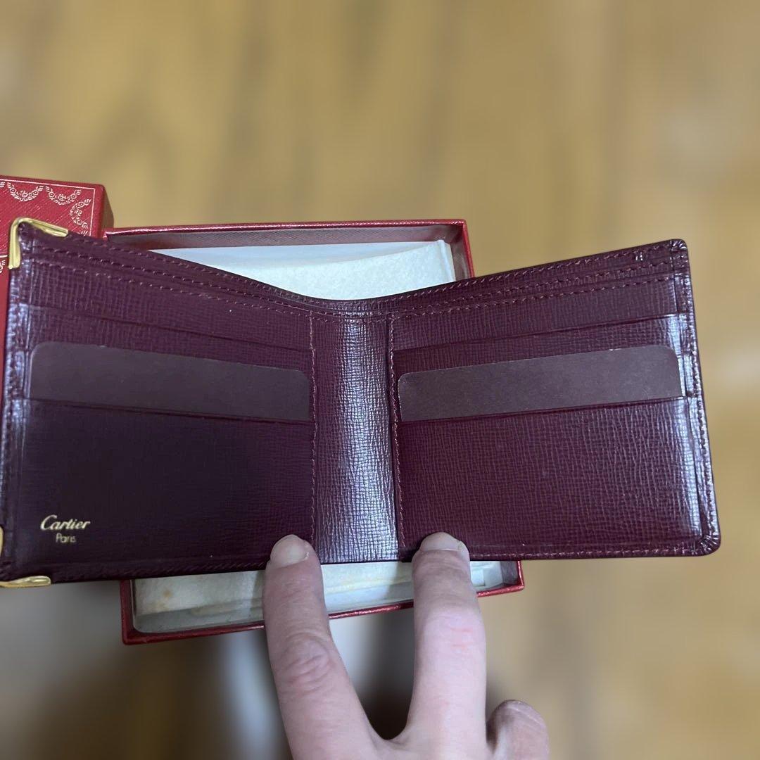 カルティエ財布