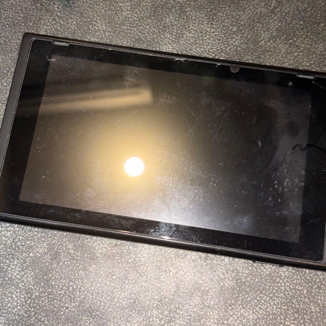 【概ね美品】Nintendo Switch 未対機 HAC-001