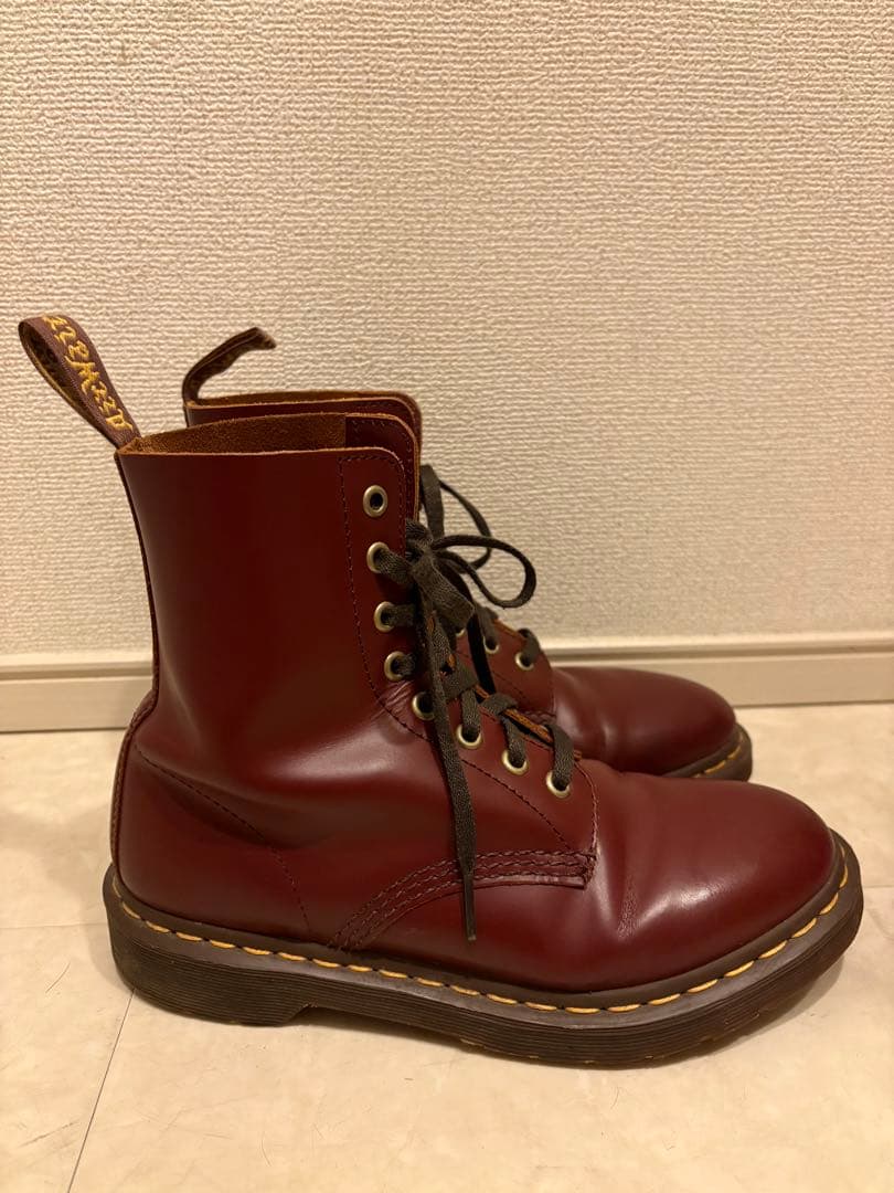 ドクターマーチン　Dr.Martens レザー ブーツ 8ホール　ボルドー