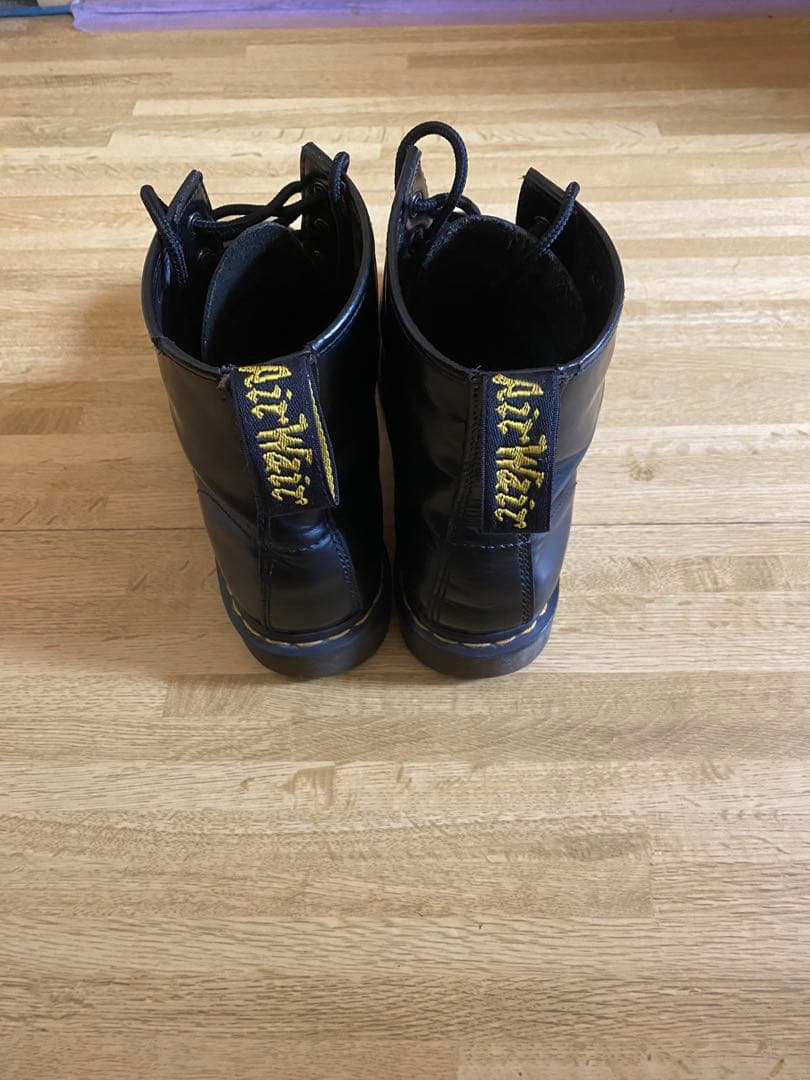Dr. Martens 8ホール　黒 レースアップ ハイトップブーツ