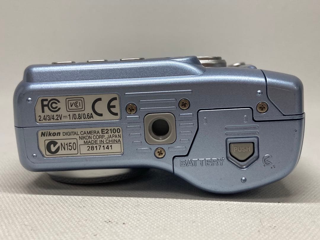概ね美品　Nikon　COOLPIX 2100　撮影例有　b01b28dd