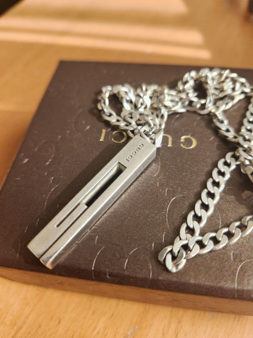 グッチ GUCCI ネックレス カットアウト　スクエア Gモチーフ 925
