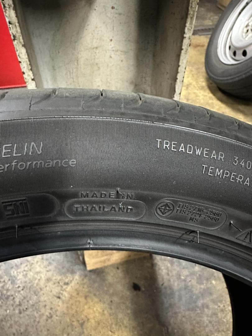 2024年製 バリ山 4本 ミシュラン PRIMACY4 225/50R18