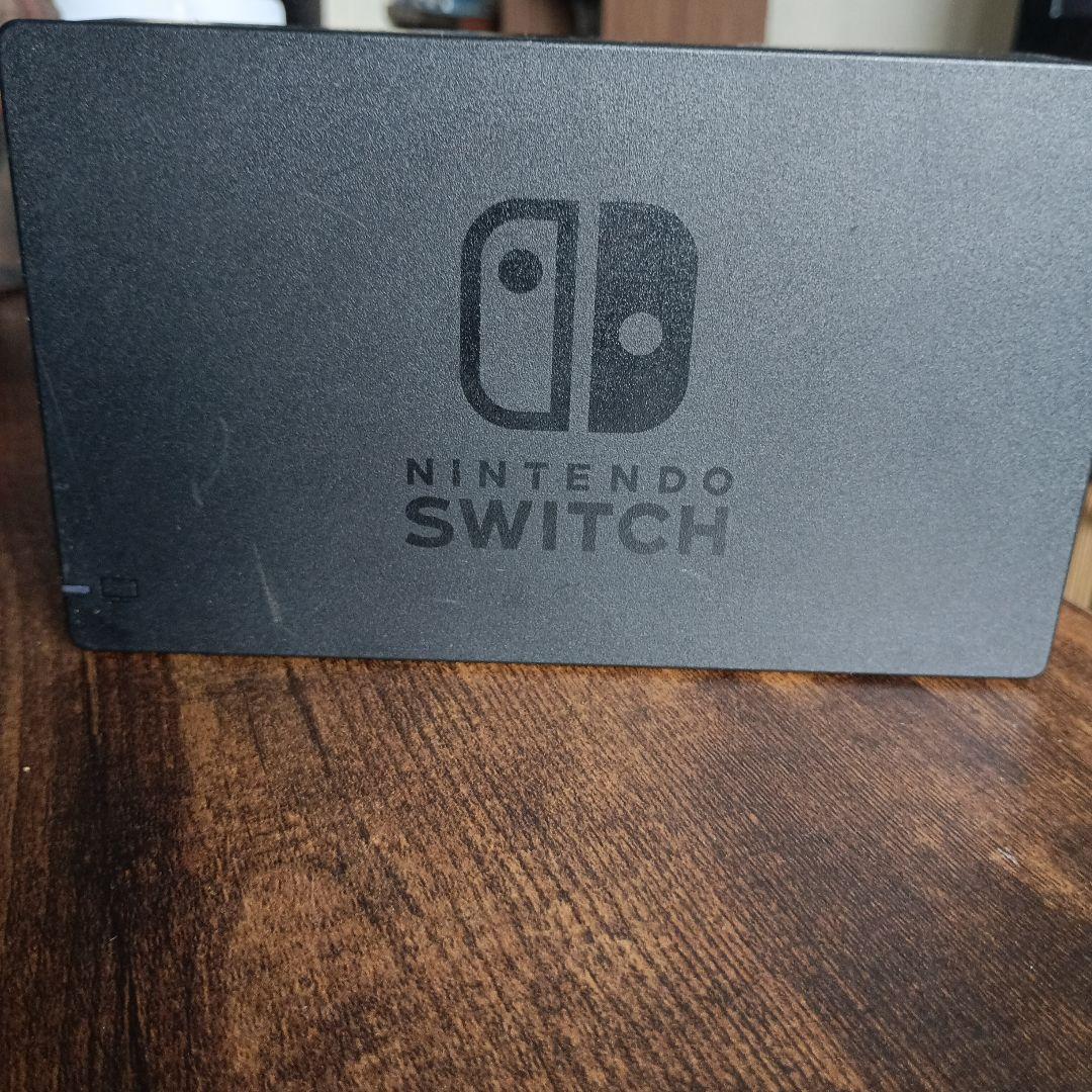 ジャンク　Nintendo Switch 本体&ドッグ& 32G SDカード付き