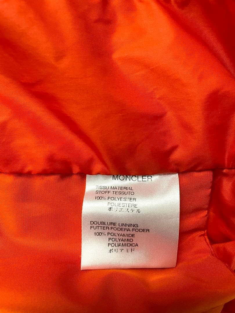 MONCLER オレンジジャケット Lサイズ
