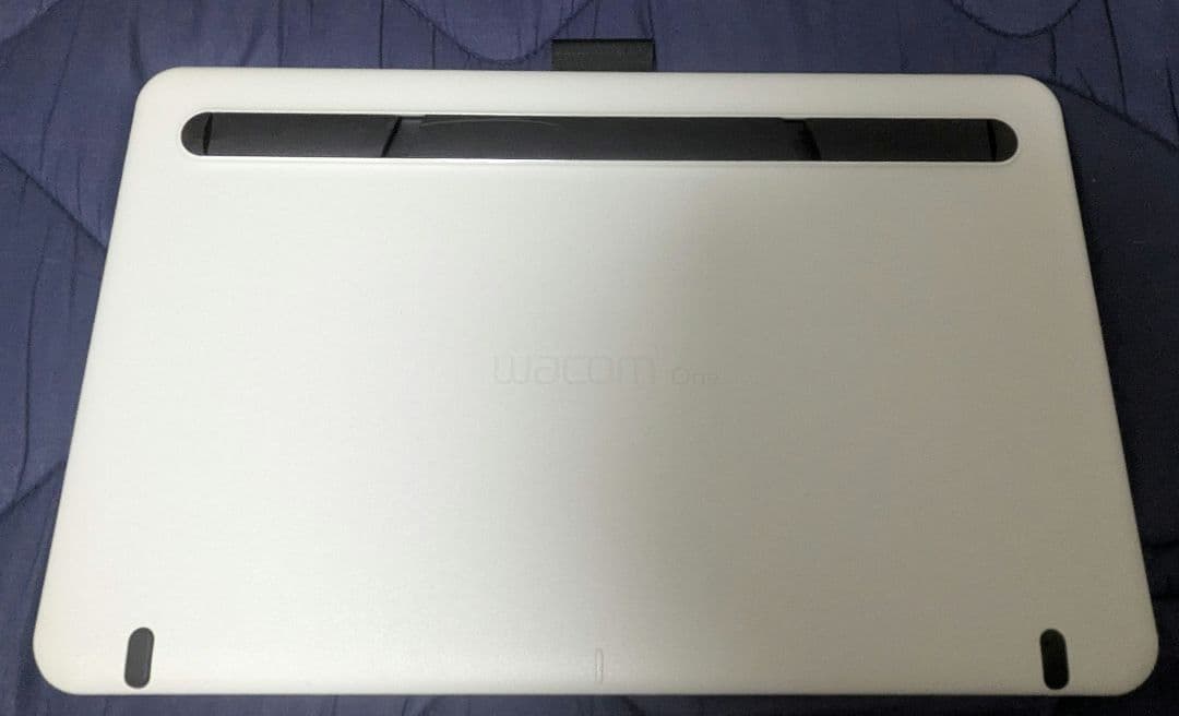 Wacom One 13.3 DTC133 本体&ケーブルアダプタのみ 訳あり