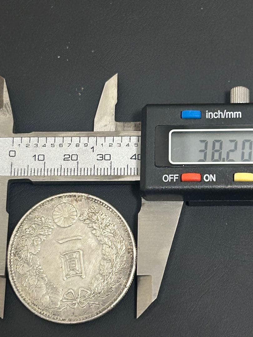 明治 二十四年一圓 銀貨 龍の彫刻 26.95g【小頭二】