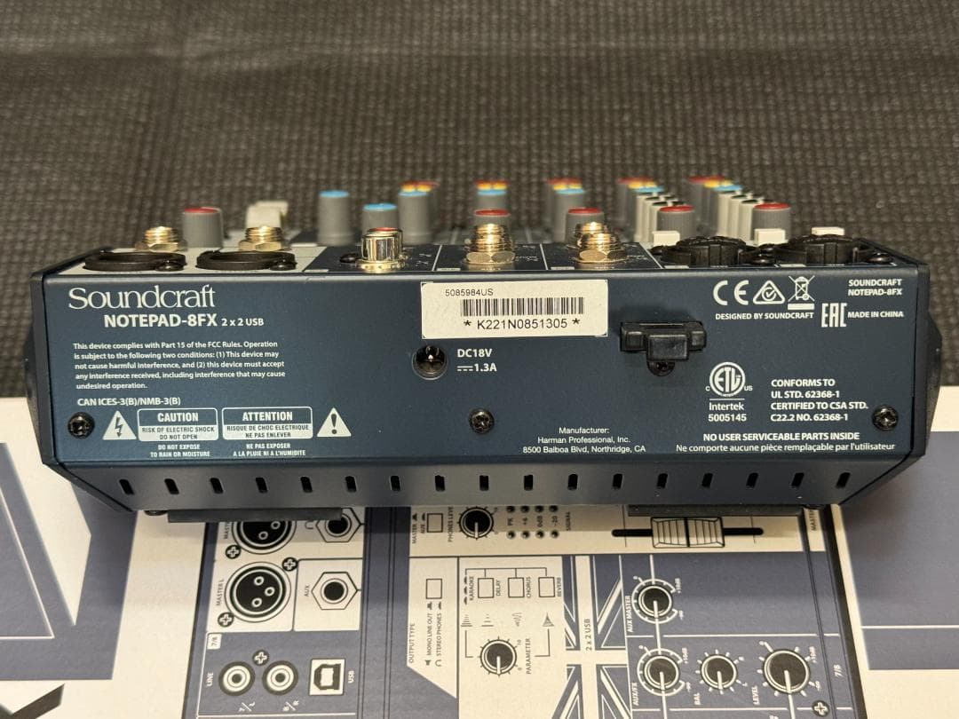 Soundcraft Notepad-8FX アナログミキサー　元箱あり
