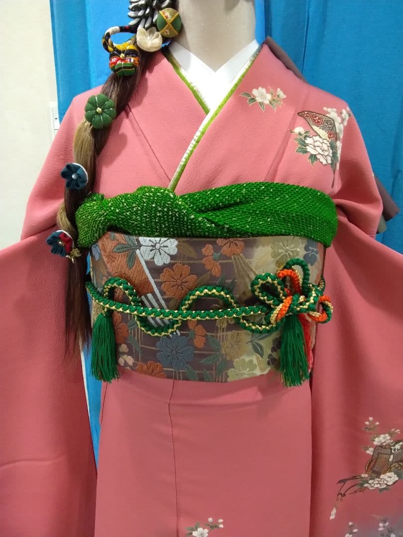 振袖フルセット、鈴乃屋誂製振袖、成人式、重ね衿、帯揚げ帯締め、唐織り袋帯、襦袢