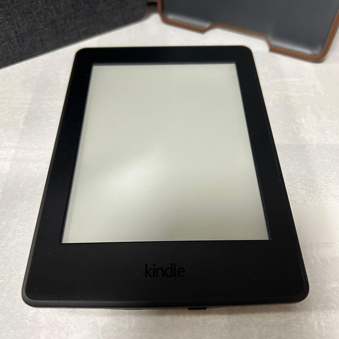 Kindle Paperwhite 第7世代(2015) 純正カバー付