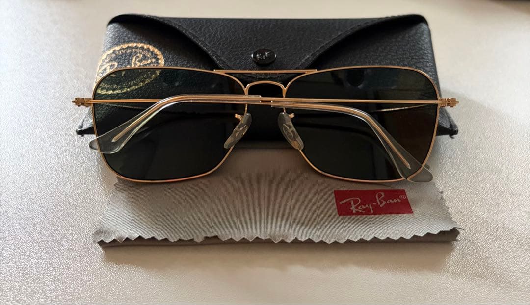 Ray-Ban サングラス　ティアドロップ