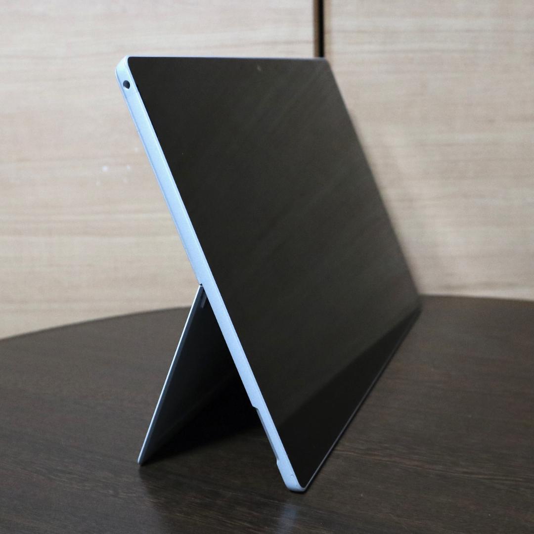 Surface Pro7+SIMフリー（1135G7/8GB/256GB）AC付