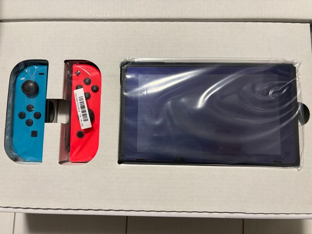 Nintendo Switch 本体 赤/青 初期型　おまけケース付き