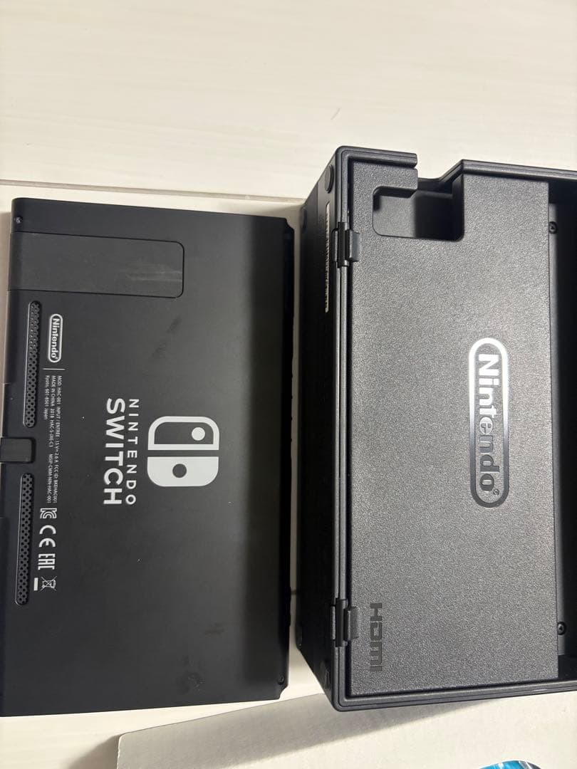 Nintendo Switch 本体 赤/青 初期型　おまけケース付き