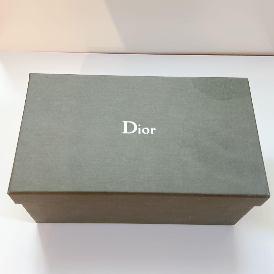 クリスチャンディオール Dior サングラス　GLOSSY ブラック　大ぶり