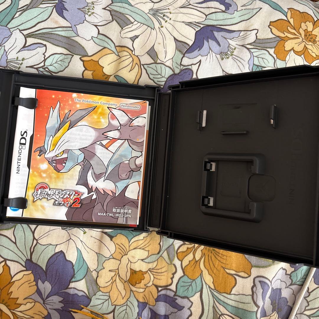 ポケモンホワイト、ホワイト2、ウルトラサン ホワイト2のみパッケージ付き