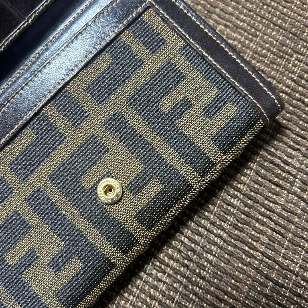 ♡FENDI‼️ITALY製！3つ折り財布♡